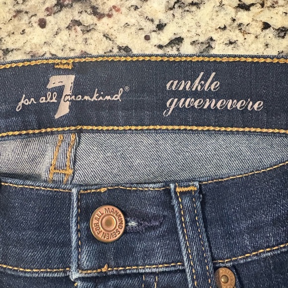 7 for All Mankind ankle Gwenevere jeans. Size 25. EUC!! - Picture 5 of 9